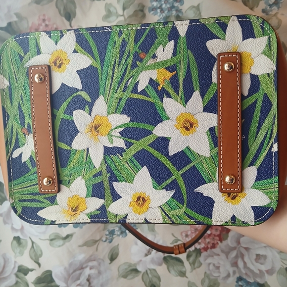 Floral Bucket Bag with Brown Accents - Picture 3 of 5